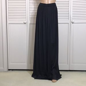 Zara Pleated Lettuce Trim Wide Leg Satin Palazzo Pants Large